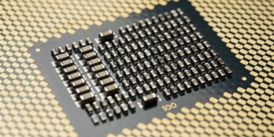 Intel告别晶圆代工业务：自家产能都不够用