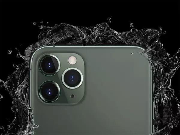 罕见！iPhone 11疯狂打价格战